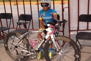 Cherley van der Linden den top 10 di ciclismo di ruta Panamericano na Mexico