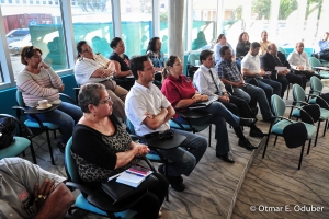 Gobierno a ‘brief’ gremionan sindical y comercial riba impasse