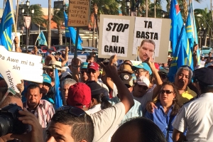 Grupo di 7: Gobierno mester retira