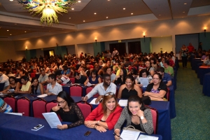 Studiantenan a firma nan studielening dialuna anochi