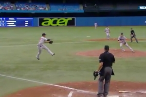 Xander Bogaerts ta luci basta atrobe den wega contra Toronto Blue Jays