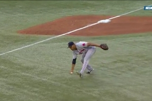 Xander Bogaerts ta luci basta atrobe den wega contra Toronto Blue Jays