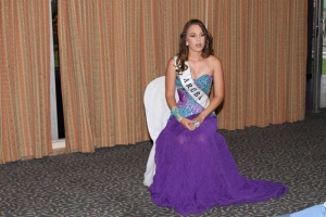 Aruba wint Miss Teen Americas 2014 verkiezing