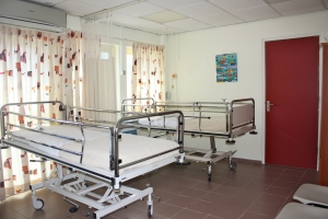 Trahadonan ta resa pa mantencion Clinica Taams