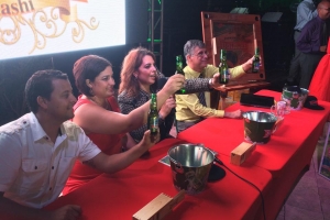 Balashi a celebra su 15 anniversario diabierna