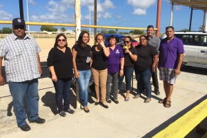 Docentenan di Colegio San Antonio a haya reaccion despues di nan accion mainta