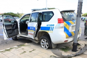  Polis bayendo accidente envolvi den accidente  
