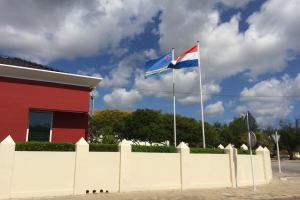 Nieuwe wet Arubaanse vlag op grote schaal geschonden