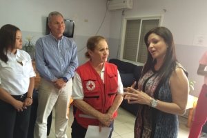 Consul General di Venezuela a gradici Cruz Cora Aruba pa sosten