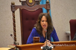 Gabinete Mike Eman II a sobrevivi mocion di desconfiansa 