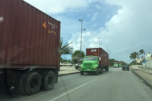 Cargamento di klapchi transporta pa Wela