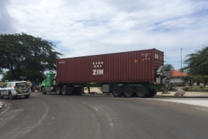 Cargamento di klapchi transporta pa Wela