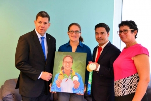 Kamilah Dammers a ricibi cuadro di minister di Deporte
