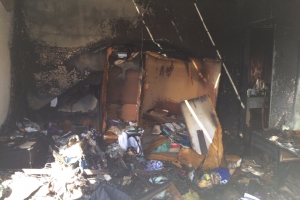 Cas habita na Tarabana destrui pa candela awe mainta