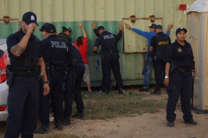 A detene 25 hende y parti 10 mil florin na multa den fin di siman
