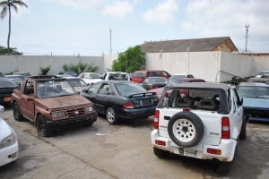 Dowers: Lo bende vehiculo tuma den beslag si no busca nan