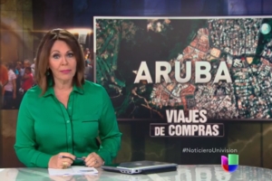 'Turistanan’ venezolano cumprando comestible na Aruba, riba Univision