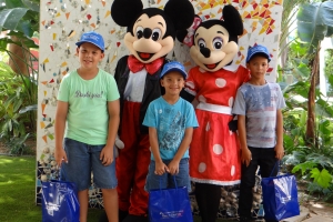 “Magic Plane” di Westjet a bishita Aruba