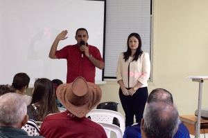 Venezolanonan residente riba Aruba a mustra sosten na presidente Maduro