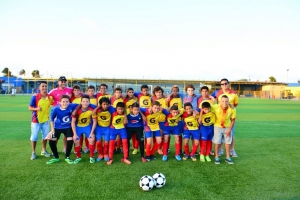 Bright Bakery / Gatorade/CMB a gana Estrella den futbol division lifida B