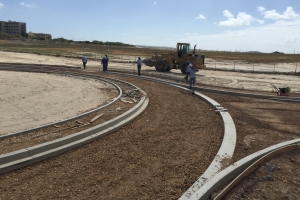 Proyecto pa conecta fase 1 y 2 di linear park ta avansando segun schedule