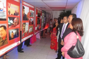 Consulado Venezolano a recorda ex presidente Hugo Chavez