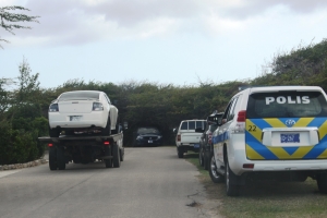 Hopi control policial pa entierro di “Lalo” Webb 