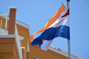 Aruba celebrando fiesta real completo cu bandera y wimpel