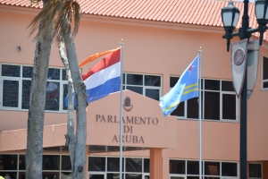 Aruba celebrando fiesta real completo cu bandera y wimpel