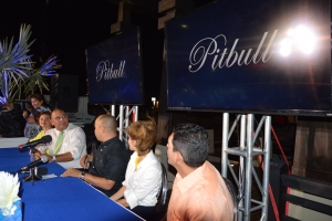 “Pitbull” ta lidera line-up di Aruba Summer Music Festival