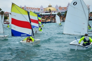 Pareha Real disfrutando di Sail Aruba 2015