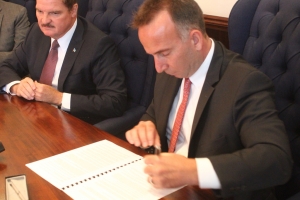 Aruba y AAA NV a firma cu Vision Box pa proyecto ‘Happy Flow’ 
