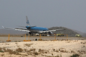 Pasaheronan di avion problematico di KLM ta bolbe Hulanda diadomingo