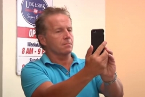 Minister ta desaproba actuacion di gerente di supermercado