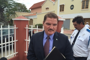 Eman: Bon noticia cu gobernador a firma presupuesto