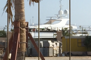 Emir di Qatar a bishita Aruba brevemente awe