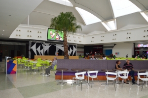 Sambil a bira e ‘Aventura Mall’ di Corsou