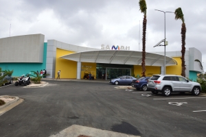 Sambil a bira e ‘Aventura Mall’ di Corsou