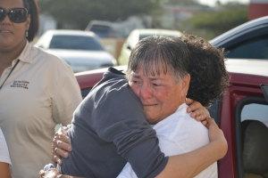 Caminata silencioso emocional pa Mitch Henriquez na Aruba