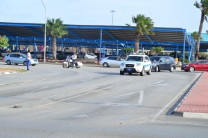 Caminata silencioso emocional pa Mitch Henriquez na Aruba