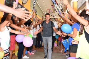 Tenista Jean-Julien Rojer ricibi cu honor na Corsou
