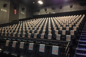 Caribbean Cinemas a introduci su auditorium CXC na Aruba