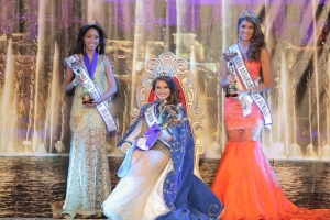Aruba ta Princesa de las Americas den certamen Miss Teen Americas