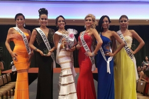 Resultado anochi di elegancia di Miss Aruba 2015