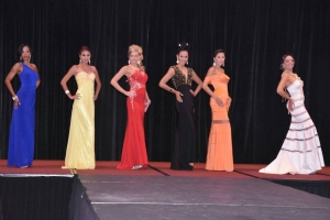 Resultado anochi di elegancia di Miss Aruba 2015