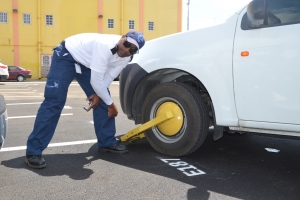 Dialuna otro siman parkeermeter ta cuminsa funciona!