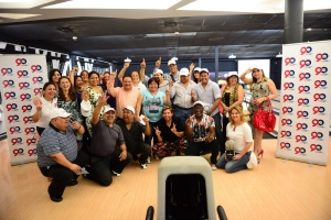 Aruba Bank a celebra Dia di Prensa den ambiente deportivo y dibertido  