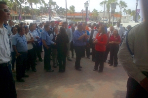 Trahadonan di Renaissance cu accion di firma contra parkeermeter