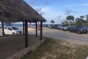 Parkeerplaatsnan illegal a lanta cabez y postkantoor ta yen!