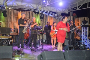 Maite Hontelé y Grupo Niche e grandinan di Caribbean Sea Jazz 2015
